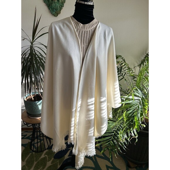 Rachel Zoe Women's Missy Fringed  Cream Shawl Wrap - Picture 1 of 6